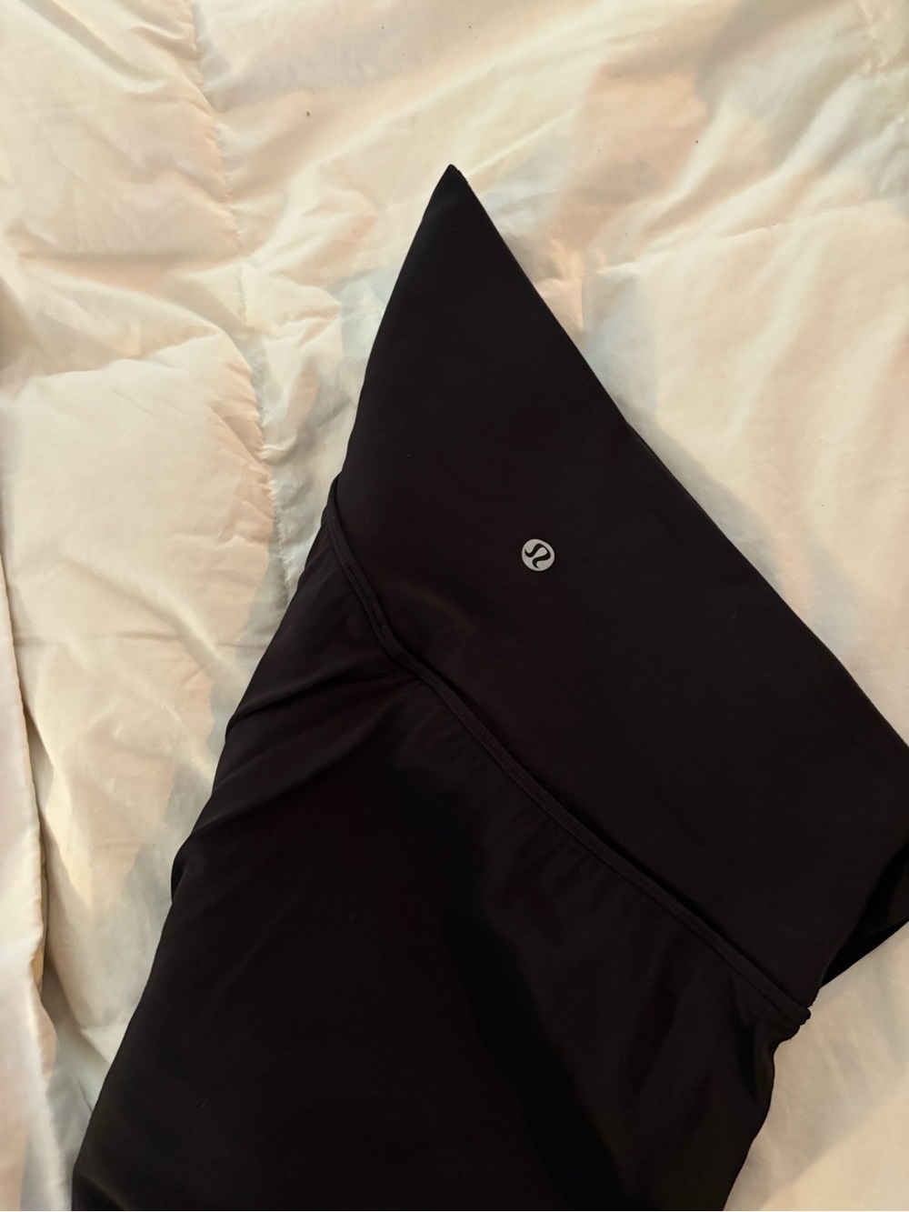 lululemon skort - Picture 2 of 3